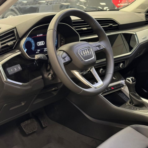 Audi Q3 0km
