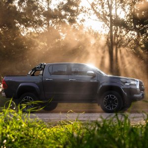 Toyota Hilux SRX 4x4 0km