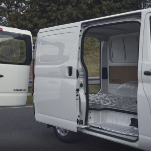 Toyota Hiace Furgón 0km