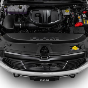 RAM 1500 Laramie Night Edition 0km